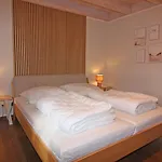 Doppelhaushaelfte Duenenhaus I, * 特拉森海德