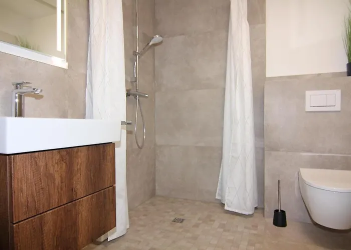 Hébergement de vacances Doppelhaushaelfte Duenenhaus I,