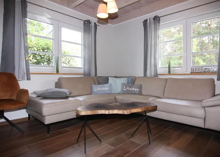 Doppelhaushaelfte Duenenhaus I, * Trassenheide