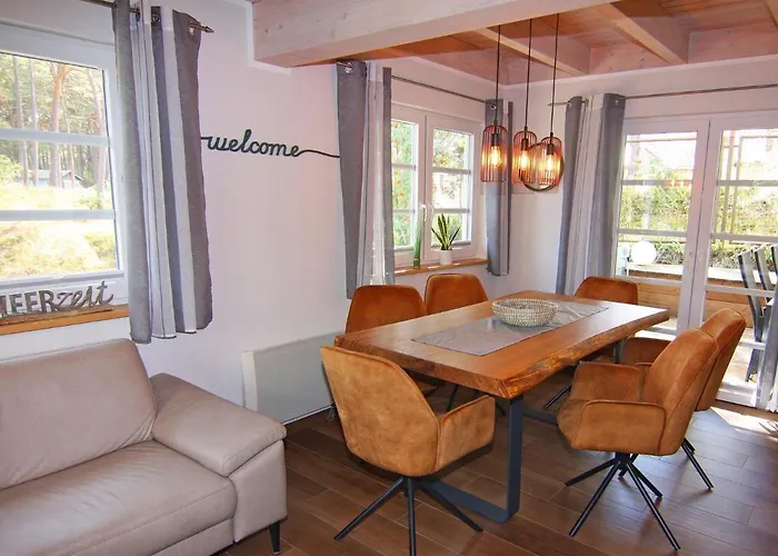 Hébergement de vacances Doppelhaushaelfte Duenenhaus I, *